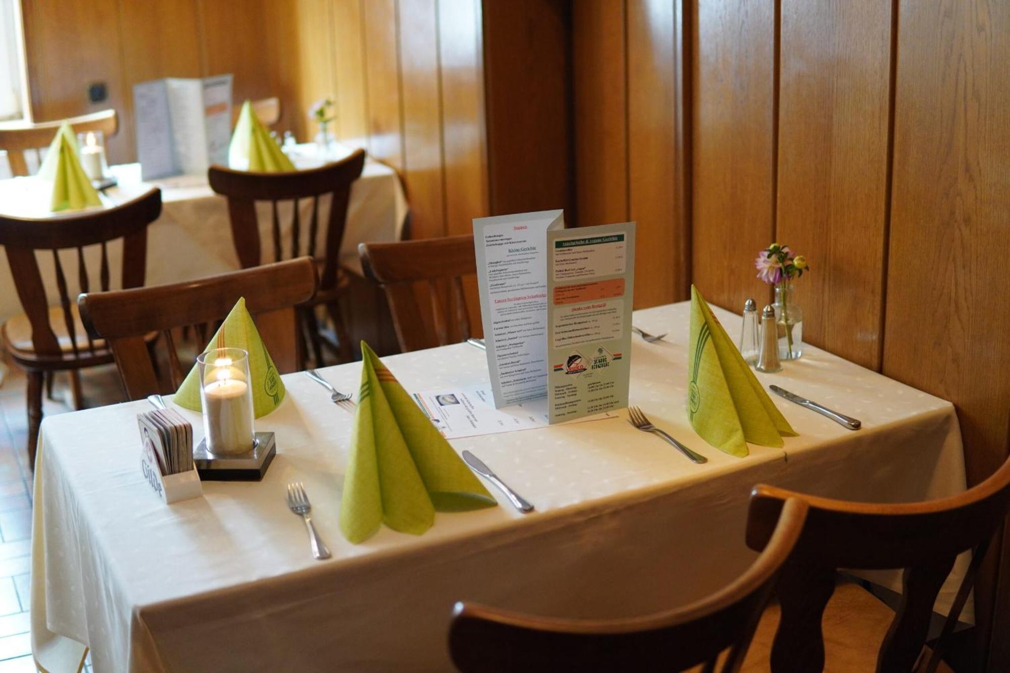 Gaststaette Zur Eiche Hotell Hannover Exteriör bild