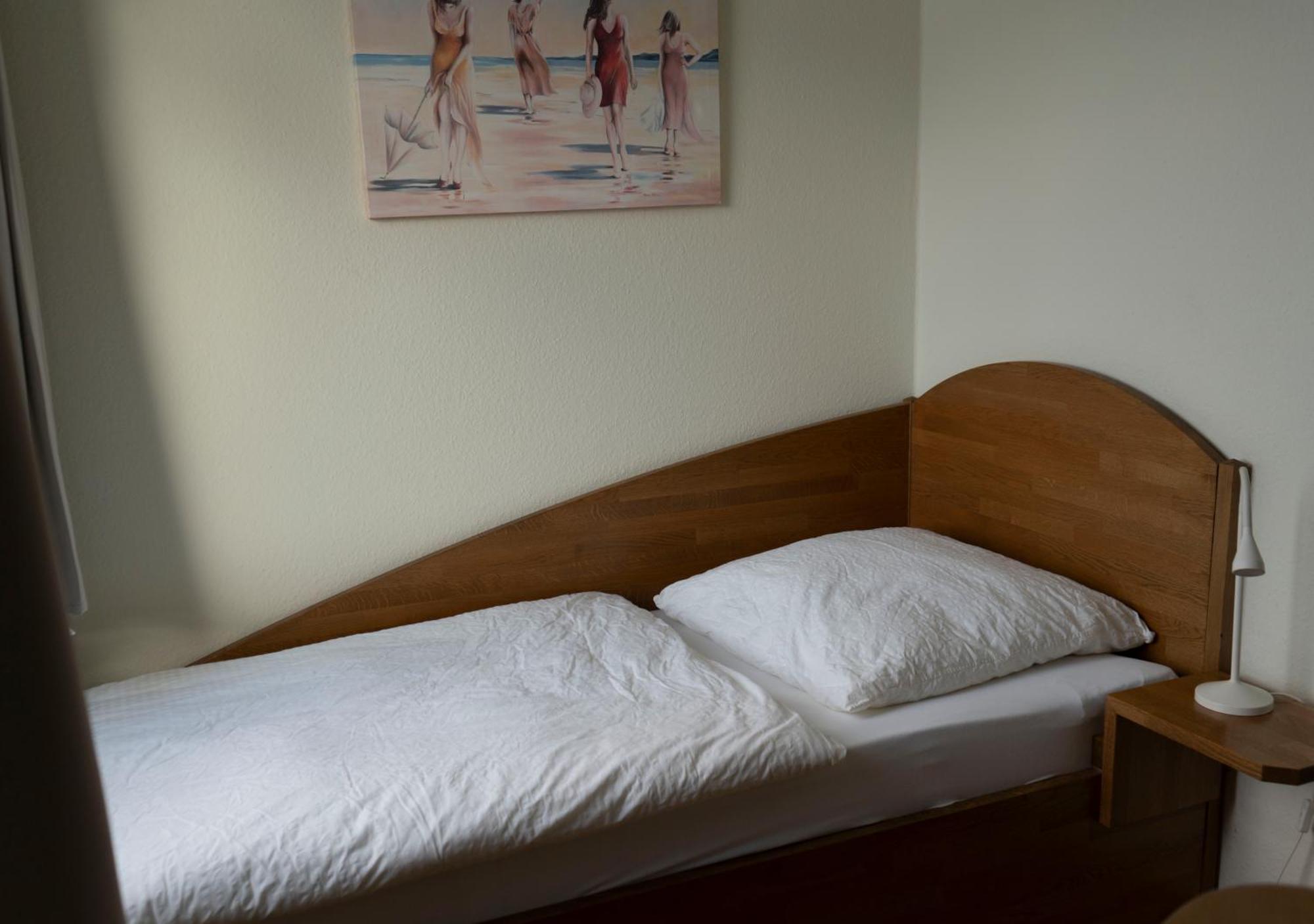 Gaststaette Zur Eiche Hotell Hannover Exteriör bild
