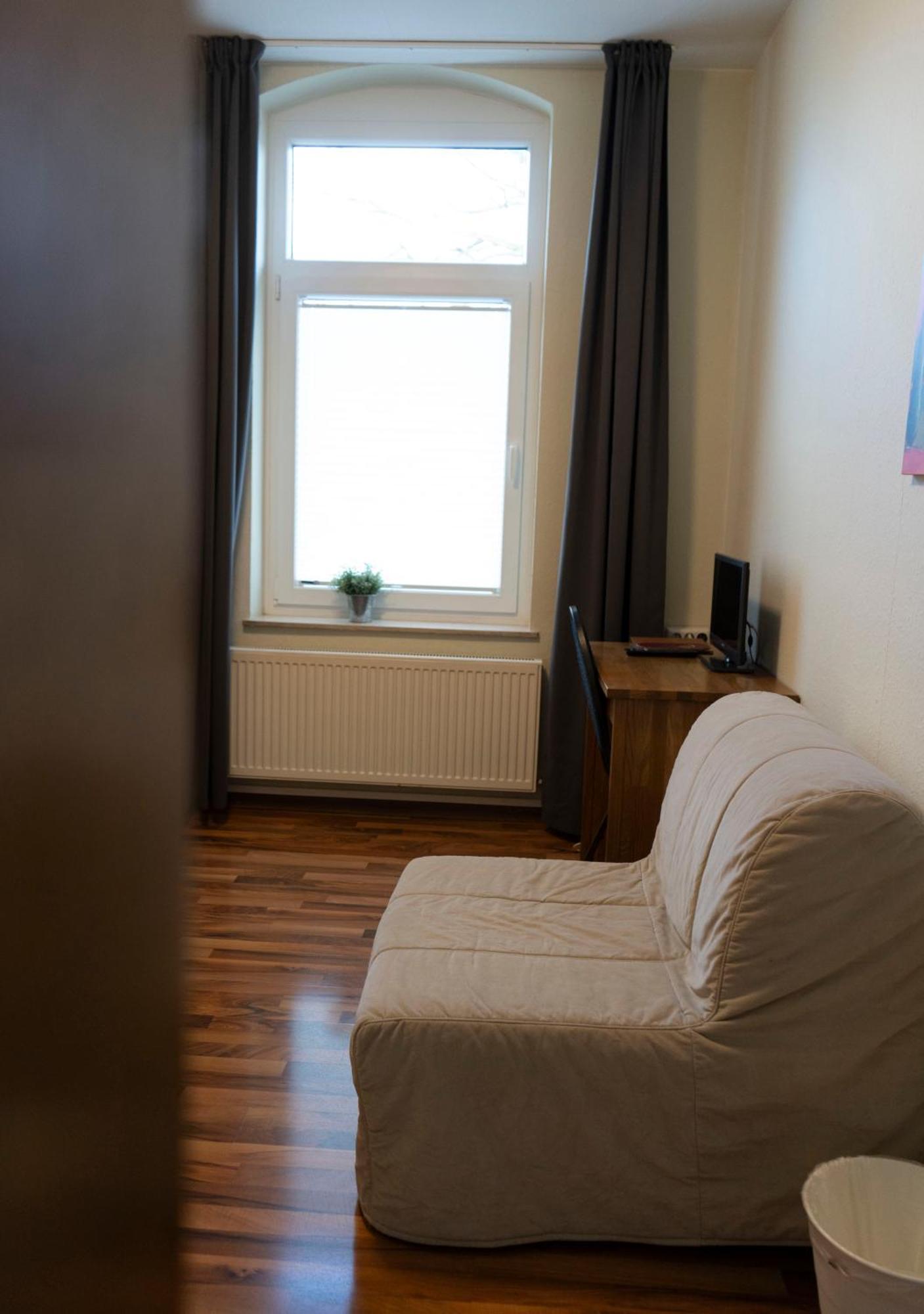 Gaststaette Zur Eiche Hotell Hannover Exteriör bild