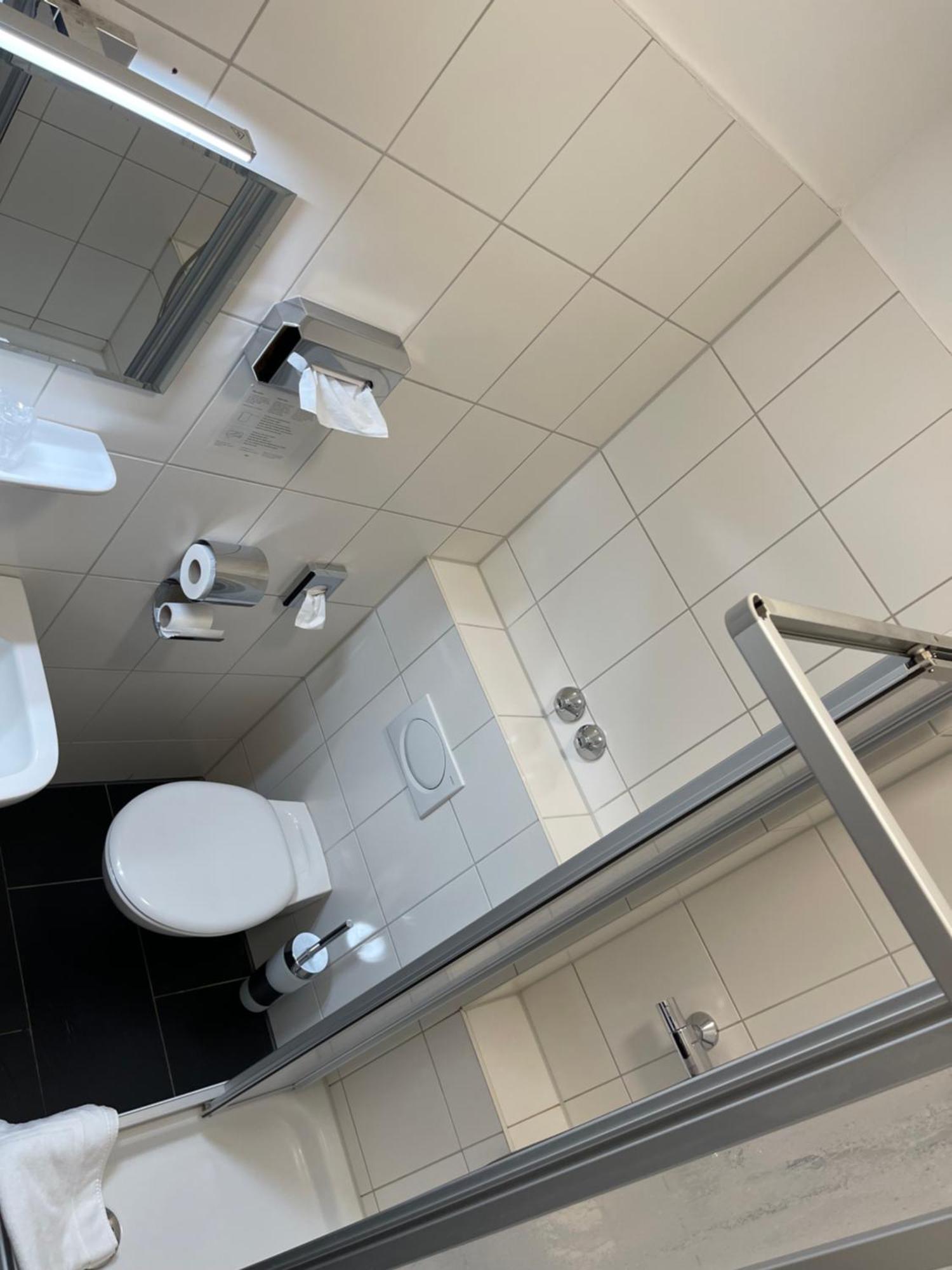 Gaststaette Zur Eiche Hotell Hannover Exteriör bild